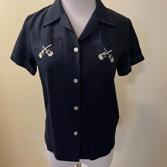 Fender short sleeve button up shirt - Picture 1 of 7